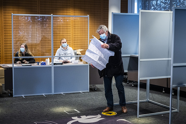 I&O-slotpeiling: VVD gaat met ruime voorsprong verkiezingen in