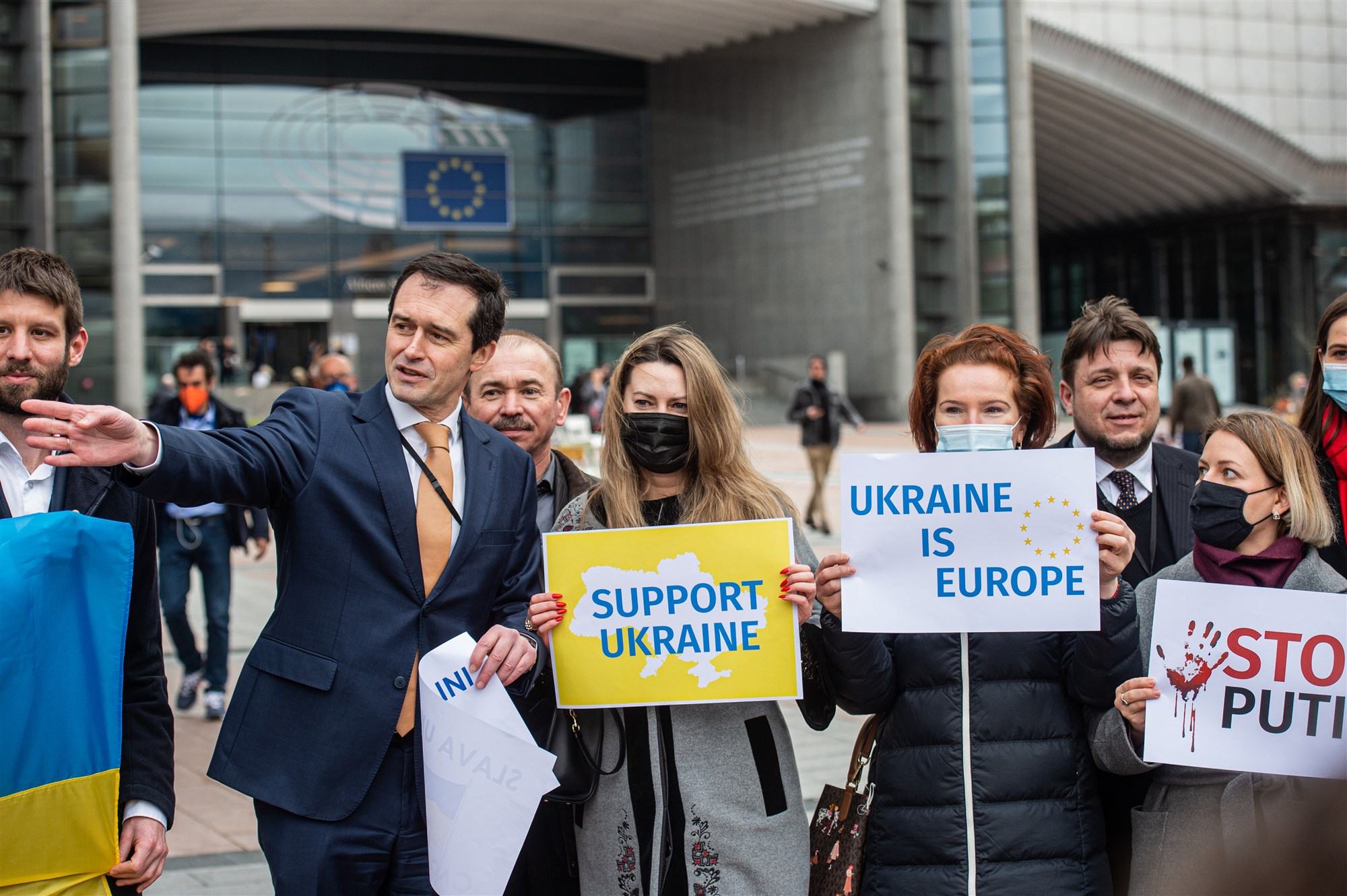 Euroskopia: kwart Europeanen wil Oekraïne militair verdedigen 